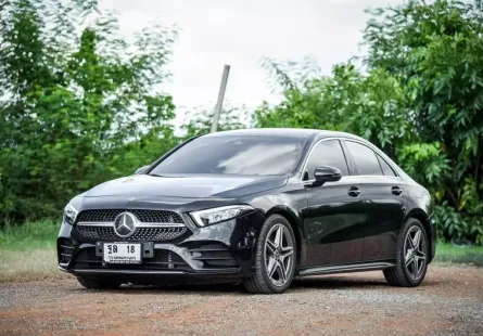 ขาย รถมือสอง 2020 Mercedes-Benz A200 1.3 AMG Dynamic รถเก๋ง 4 ประตู 