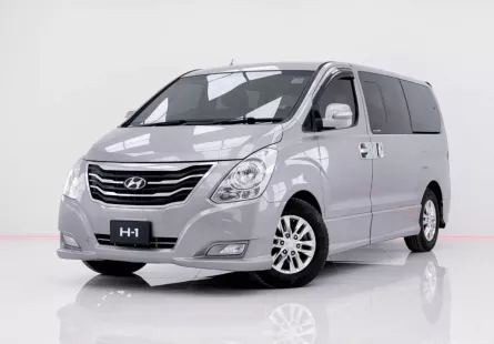 6A530 Hyundai H-1 2.5 Deluxe รถตู้/VAN 2015 