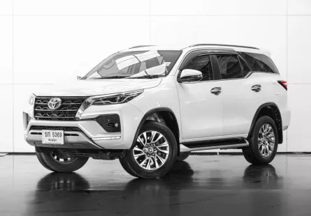 2020 Toyota Fortuner 2.4 V SUV ออกรถง่าย