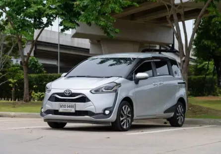 ขายรถ TOYOTA SIENTA 1.5 V ปี จด 2020