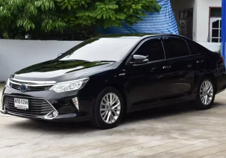 Toyota Camry 2.5 Hybird Premium  ปี 2015 เครื่องยนต์เบนซิน 4 สูบ 2.5 ลิตร ทำงานร่วมกับมอเตอร์ไฟฟ้า