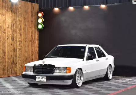 1994 Mercedes-Benz 190E 2 รถเก๋ง 4 ประตู 