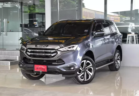 Isuzu MU-X 1.9 Ultimate ปี 2021 สวยสภาพป้ายแดง รถบ้านมือเดียว ใช้น้อยเข้าศูนย์ตลอด ยางดอกเต็ม ฟรีดาว