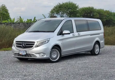 MERCEDES-BENZ VITO TOURER 116 CDI Extra Long (W447) 7G-TRONIC+ ปี 2017 รถตู้ VIP สุดหรู ประวัติศูนย์