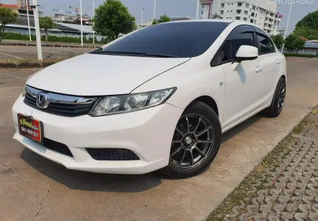 2012 Honda CIVIC 1.8 E i-VTEC รถเก๋ง 4 ประตู ฟรีดาวน์