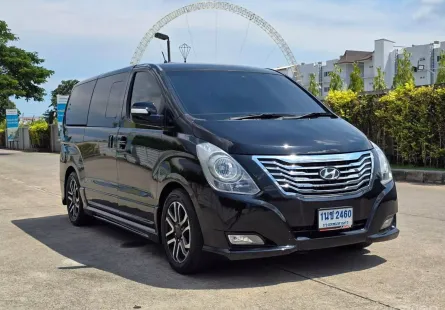 2011 Hyundai H-1 2.5 Deluxe เครื่อง A1 อึด ทน อะไหล่ถูกกว่า เครื่องยนต์ เกียร์ สมบูรณ์สุดๆ ขับดีมาก