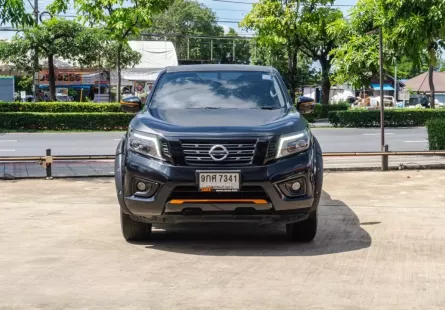 2020 Nissan Navara 2.5 Calibre EL Black Edition รถกระบะ 