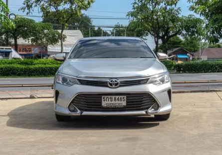 2016 Toyota CAMRY 2.0 G รถเก๋ง 4 ประตู 