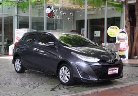 ขายรถ Toyota Yaris 1.2 E เกียร์ AUTO สีเทา ปี 2018