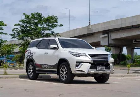 Toyota Fortuner 2.4 V 2WD ปี : 2017