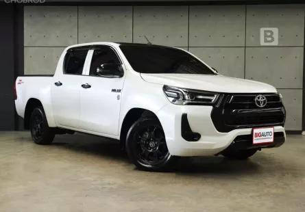 2023 Toyota Hilux Revo 2.4 DOUBLE CAB Z Edition Mid MT รุ่นพิเศษฉลองครบรอบ 60 ปี ไมล์เเท้ B6373