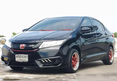 2015 Honda CITY 1.5 V i-VTEC รถเก๋ง 4 ประตู 