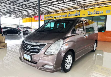 2015 Hyundai H-1 2.5 Elite รถตู้ รถบ้านมือเดียว ออกรถใช้เงิน 0 บาท