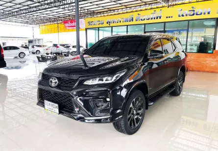 2022 Toyota Fortuner 2.8 GR Sport SUV AT - 4WD รถครอบครัว 7 ที่นั่ง