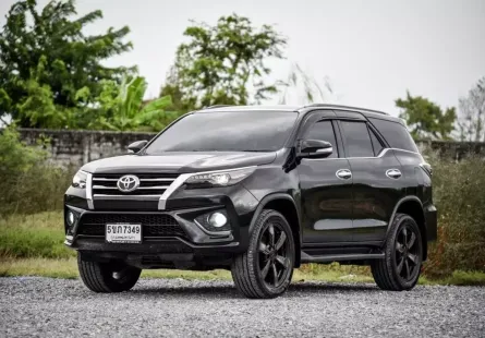 ขาย รถมือสอง 2017 Toyota Fortuner 2.8 TRD Sportivo SUV 