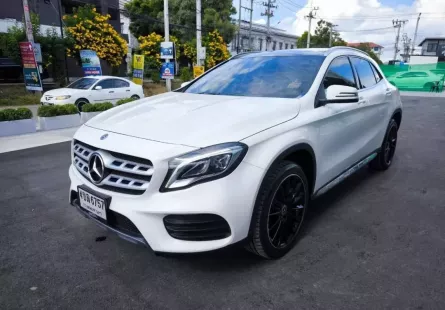 ขาย รถมือสอง 2019 Mercedes-Benz GLA250 2.0 AMG Dynamic รถเก๋ง 5 ประตู 