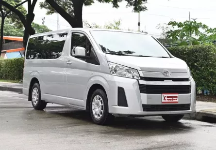 Toyota Hiace 2.8 ECO 2020 รถตู้เคี้ยเจาะกระจกเบาะ 1 แถวใช้วิ่งงานเซอร์วิสได้ หรือใช้บรรทุกได้