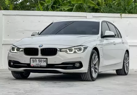 2018 BMW 330e 2.0 Luxury รถเก๋ง 4 ประตู รถสวย