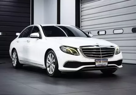 2017 Mercedes-Benz E220 2.0 d Exclusive รถเก๋ง 4 ประตู รถบ้านแท้ ไมล์น้อย 