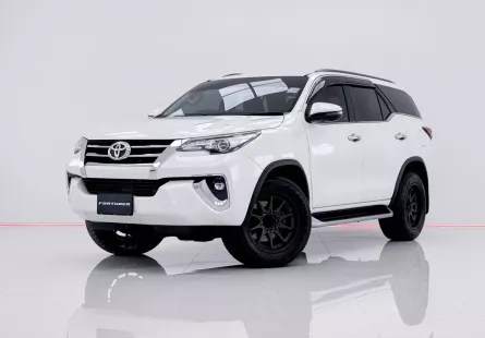 6A425  Toyota Fortuner 2.4 V SUV 2021 