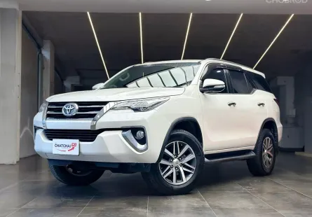 2015 Toyota Fortuner 2.8 V 4WD SUV ออกรถ 0 บาท