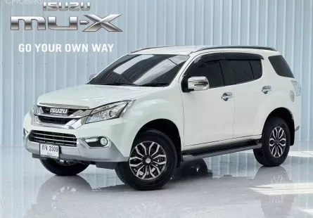 2016 รถครอบครัว Isuzu MU-X SUV รถสภาพดี มีประกัน