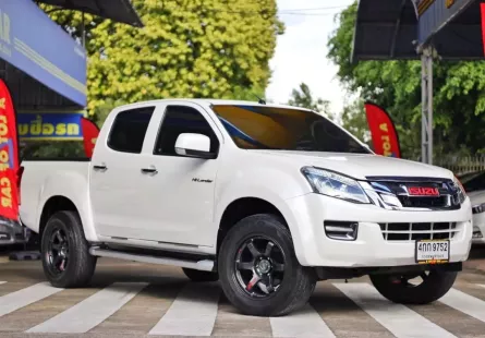 ISUZU D-max cab-4 Hi-lander 2.5 VGS Z DVD ปี2015 มือเดียว ไม่เคยบรรทุก ไม่เคยมีอุบัติเหตุ สวยจัดๆ 