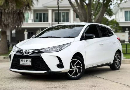 2021 Toyota YARIS 1.2 Sport รถเก๋ง 5 ประตู 