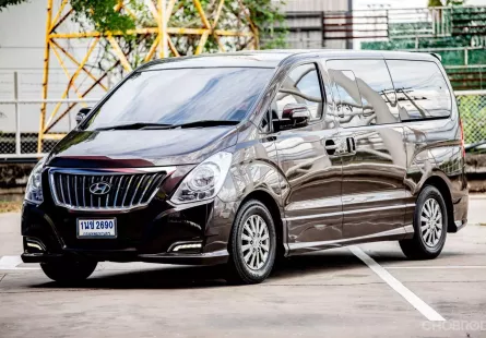 2016 Hyundai H-1 2.5 Elite รถตู้/van 