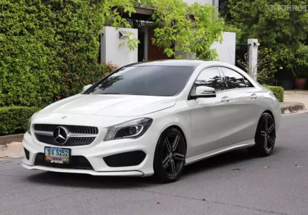 2016 Mercedes-Benz CLA250 AMG 2.0 Sport รถเก๋ง 4 ประตู 