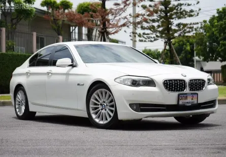 BMW 523i Highline (F10) 2012