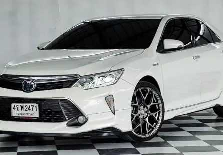 TOYOTA NEW CAMRY 2.5 G.NAVI.HYBRID เกียร์ออโต้ ปี 2015