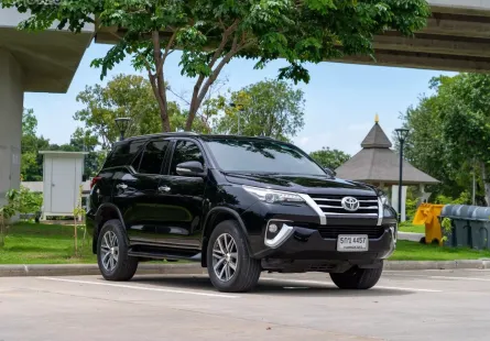 Toyota Fortuner 2.8 V 4WD ปี : 2016