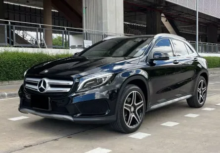 ขาย รถมือสอง 2017 Mercedes-Benz GLA250 2.0 AMG Dynamic SUV 