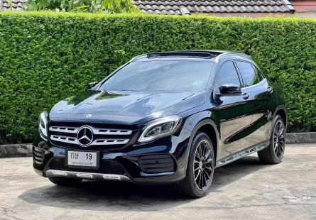 ขาย รถมือสอง 2018 Mercedes-Benz GLA250 2.0 AMG Dynamic SUV 