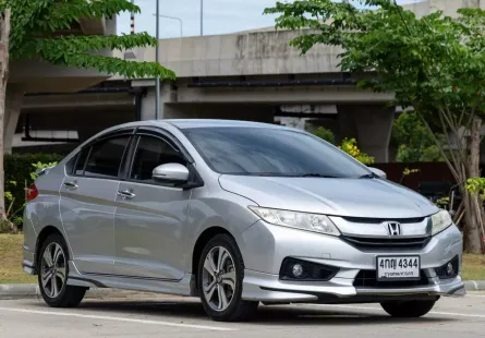 2015 Honda CITY 1.5 SV i-VTEC รถเก๋ง 4 ประตู รถสภาพดี มีประกัน