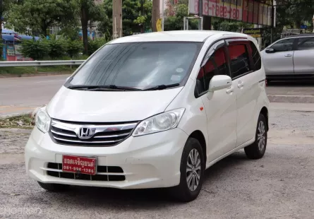 2012 Honda Freed 1.5 E mpv รถสวย ผ่อน 6,***/6ปี