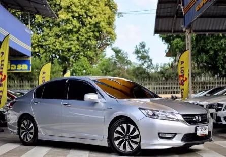 Honda Accord 2.0 Hybrid ปี2015 เดิมจัด ประหยัดจริง ไม่เคยมีอุบัติเหตุ สภาพใหม่จัด