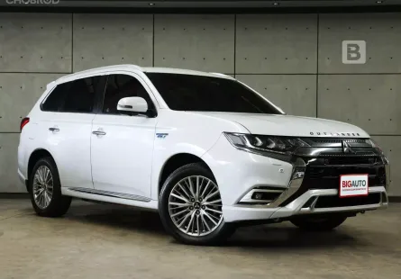 2021 Mitsubishi Outlander PHEV 2.4 GT Premium 4WD AT ไมล์แท้ ยังมีการรับประกันจากMitsubishi P5404