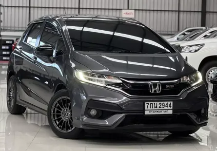 2018 Honda JAZZ 1.5 RS i-VTEC รถเก๋ง 5 ประตู 