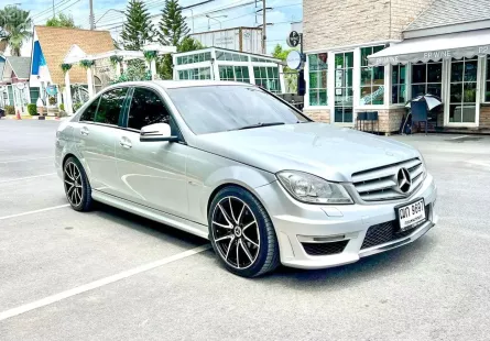 2013 Mercedes-Benz C200 1.8 รถเก๋ง 4 ประตู ออกรถฟรี