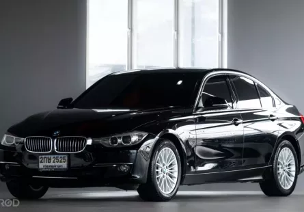 2015 BMW 320i 2 รถเก๋ง 4 ประตู รถสภาพดี มีประกันเครื่องเกียร์ 2ปี