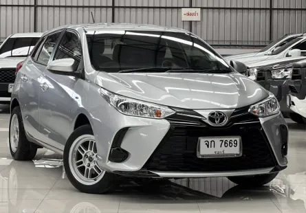 2020 Toyota YARIS 1.2 Entry รถเก๋ง 5 ประตู 