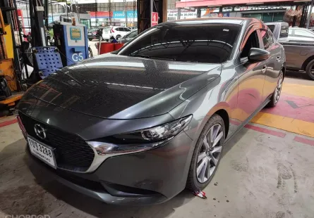 MAZDA 3 2.0 S ปี 2020 -ผ่อนเริ่มต้น 9,XXX-