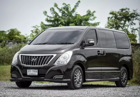 🔥 รถตู้ครอบครัว 11 ที่นั่ง ติดจอแอนดรอยด์มาแล้ว Hyundai H-1 2.5 Elite