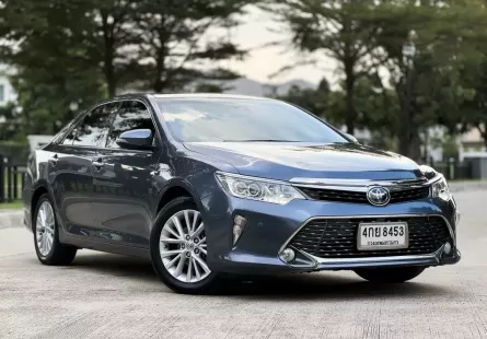 2015 Toyota CAMRY 2.5 Hybrid Premium รถเก๋ง 4 ประตู รถบ้านมือเดียว ไมล์น้อย เจ้าชองขายเอง 