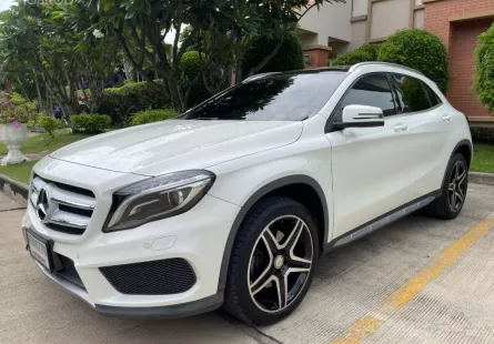 ขาย รถมือสอง 2017 Mercedes-Benz GLA250 2.0 AMG Dynamic รถเก๋ง 5 ประตู 