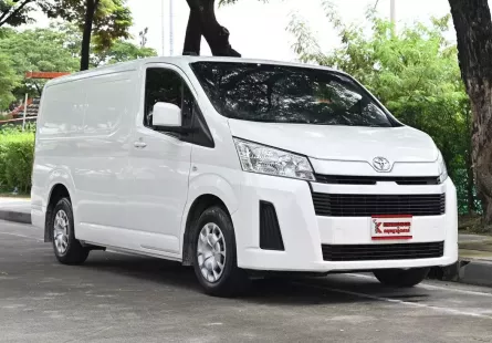 Toyota Hiace 2.8 ECO 2019 รถตู้เตี้ยหน้ายาวโฉมล่าสุด พร้อมใช้งาน