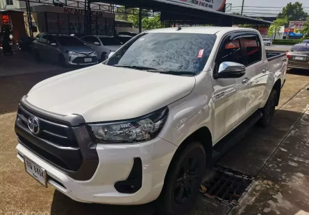 TOYOTA HILUX 2.4 ENTRY ปี 2021 - ผ่อนเริ่มต้น 10,***-