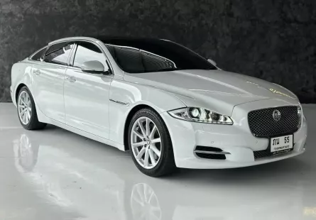 2014 Jaguar XJL 2.0i LWB  รถเก๋ง 4 ประตู รถบ้านมือเดียวป้ายแดง ประวัติศูนย์ 